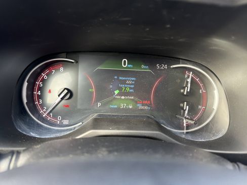 Used 2023 Toyota RAV4 LE image 16