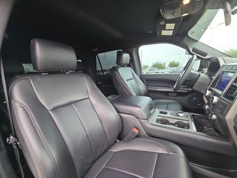 Used 2020 Ford Expedition Max XLT w/ Equipment Group 202A RWD image 20
