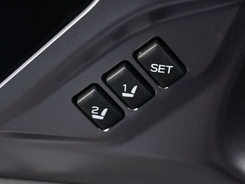 Certified 2025 Subaru Outback Limited w/ Tech Package 3 image 24