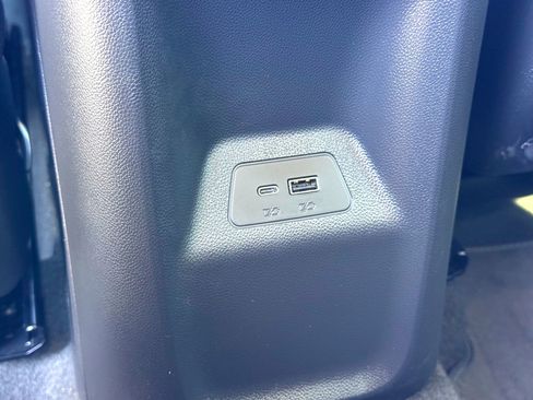 Used 2025 Buick Envision Sport Touring image 20