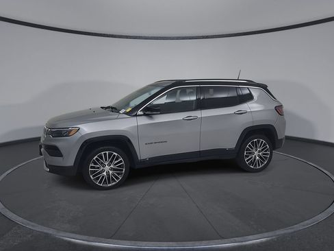 Used 2022 Jeep Compass Limited w/ Elite Group AWD/4WD image 10