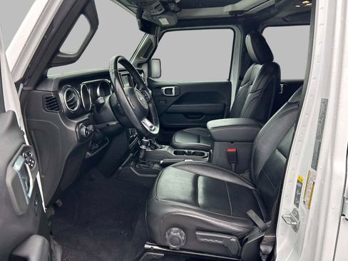 Certified 2022 Jeep Wrangler Unlimited Sahara image 12