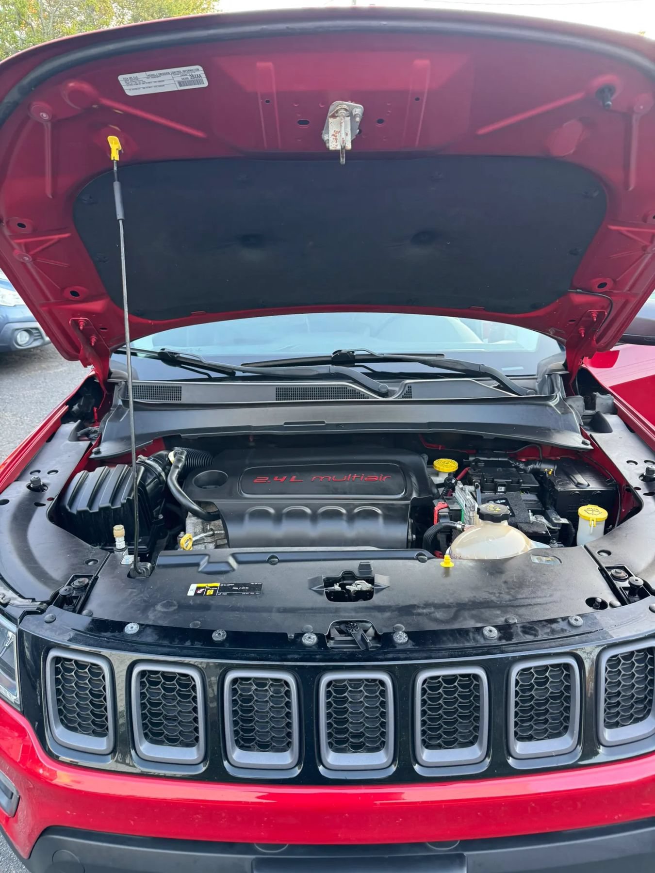 Used 2018 Jeep Compass Trailhawk w/ Cold Weather Group AWD/4WD image 14