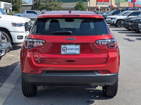 New 2026 Jeep Compass Latitude image 6