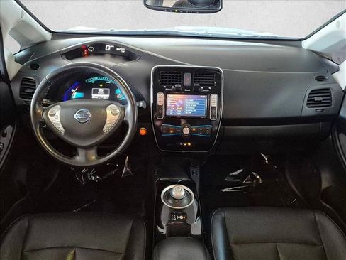 Used 2015 Nissan Leaf SL w/ Premium Package FWD image 17