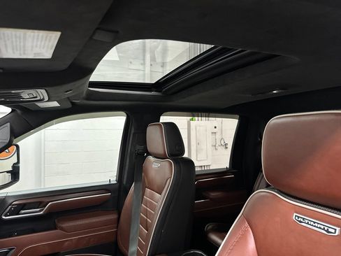 Used 2025 GMC Sierra 2500 Denali Ultimate AWD/4WD image 35