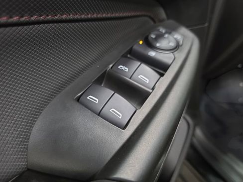 Used 2022 Chevrolet TrailBlazer RS FWD image 26