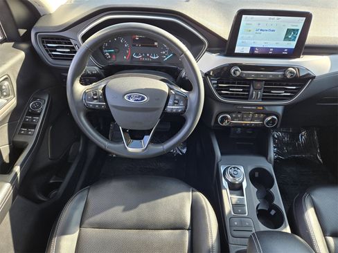 Used 2022 Ford Escape SEL image 26