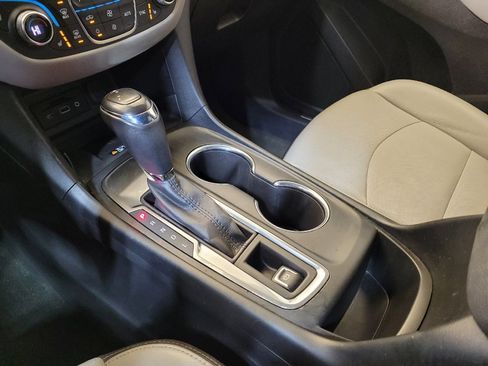 Used 2019 Chevrolet Equinox Premier image 26