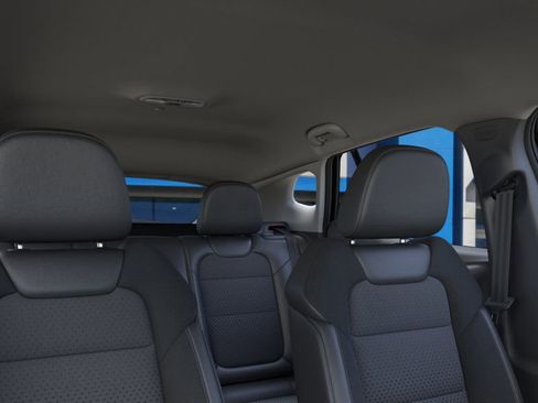New 2026 Chevrolet Trax LT image 24
