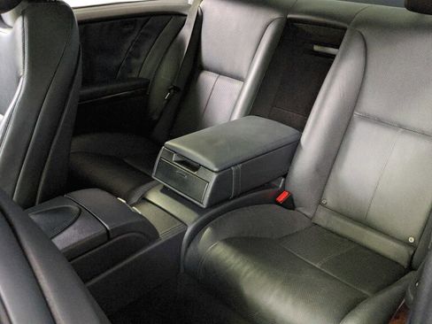 Used 2011 Mercedes-Benz CL 550 4MATIC image 33