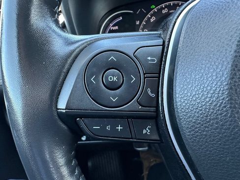 Certified 2023 Toyota RAV4 XLE Premium AWD/4WD image 20