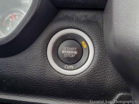 Used 2023 RAM 1500 Laramie image 17