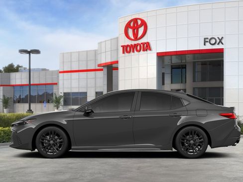 New 2026 Toyota Camry SE image 4