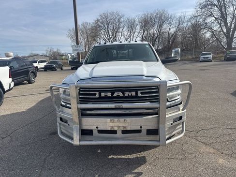 Used 2019 RAM 3500 Laramie image 2