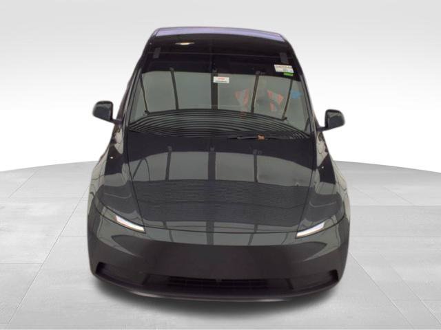 Used 2026 Tesla Model Y AWD image 10