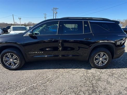 New 2025 Chevrolet Traverse LT w/ Driver Confidence Package image 7