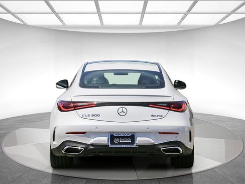 Used 2024 Mercedes-Benz CLE 300 4MATIC Coupe image 3