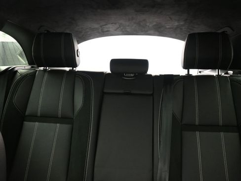 Used 2020 Land Rover Range Rover Velar R-Dynamic S image 21