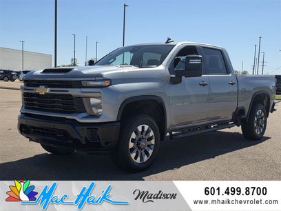 Used 2025 Chevrolet Silverado 2500 Custom w/ Custom Value Package