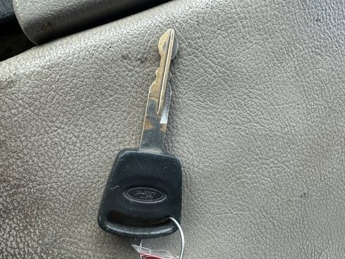 Used 2008 Ford F350 XLT image 21