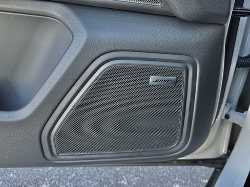 New 2026 Porsche Macan image 15