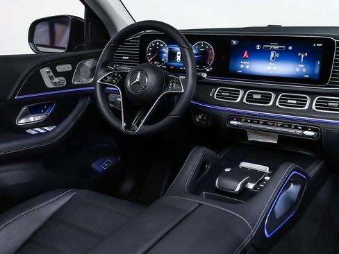 New 2026 Mercedes-Benz GLE 450 4MATIC Coupe image 11