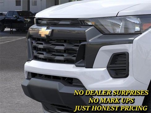 New 2026 Chevrolet Colorado LT image 13