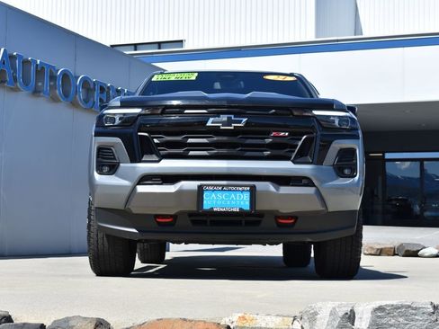 Certified 2024 Chevrolet Colorado Z71 w/ Z71 Convenience Package 2 image 2