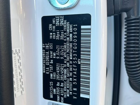 New 2026 Kia EV9 GT-Line image 27