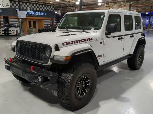 Used 2024 Jeep Wrangler Unlimited Rubicon image 1