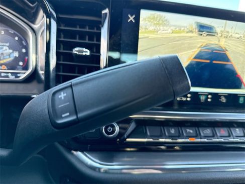 Used 2024 Chevrolet Silverado 3500 High Country w/ Technology Package image 20