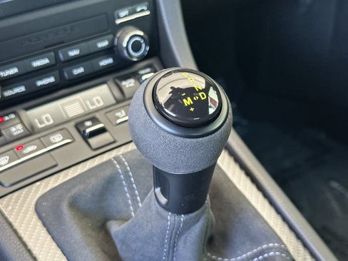 Used 2024 Porsche 718 Boxster Spyder RS RWD image 18