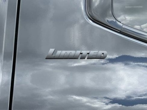 New 2026 Toyota Tundra Limited AWD/4WD image 11