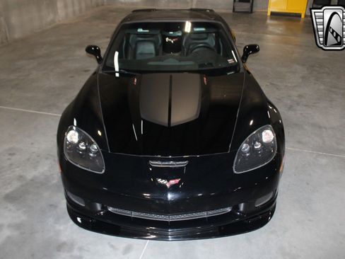 Used 2013 Chevrolet Corvette 427 w/ 1SB Preferred Equipment Group image 23