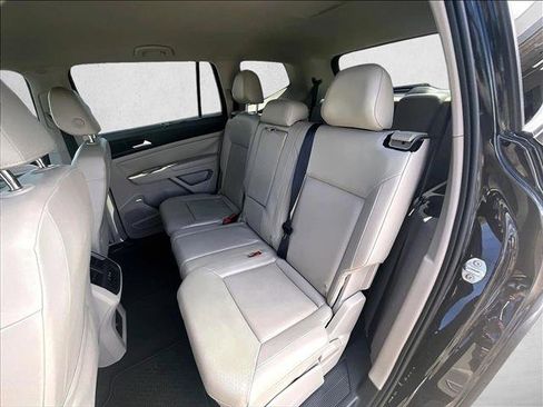 Used 2020 Volkswagen Atlas SE FWD image 25