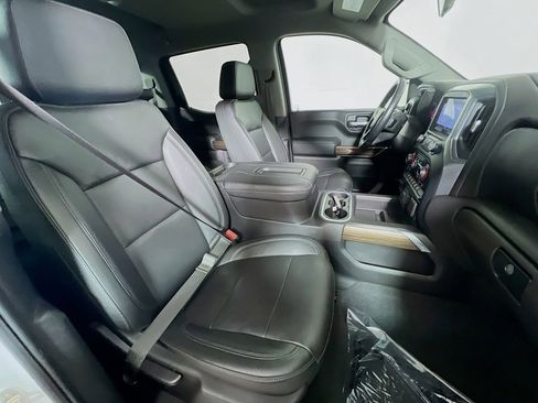 Used 2019 Chevrolet Silverado 1500 LT Trail Boss AWD/4WD image 22
