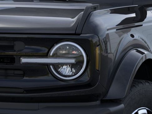 New 2025 Ford Bronco Outer Banks AWD/4WD image 21