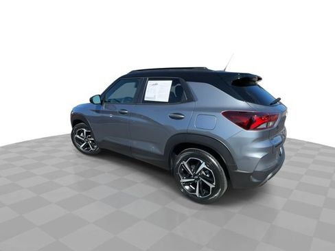 Used 2021 Chevrolet TrailBlazer RS w/ Sun and Liftgate Package FWD image 6
