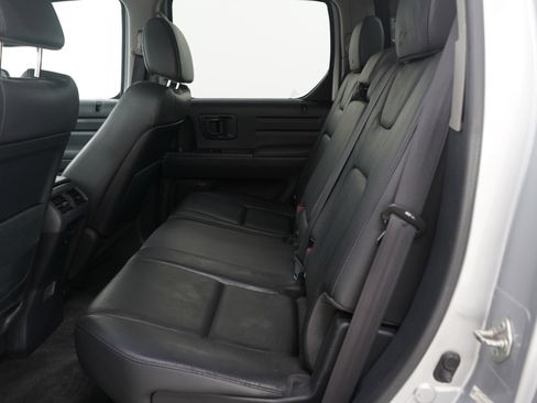 Used 2014 Honda Ridgeline SE image 15