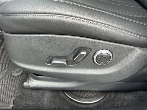 Used 2026 Genesis GV80 2.5T AWD/4WD image 25