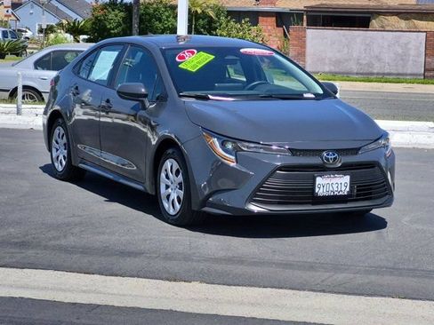 Certified 2026 Toyota Corolla LE FWD image 3