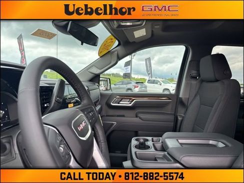 New 2025 GMC Sierra 1500 SLE w/ X31 Off-Road Package image 22