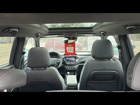 Certified 2022 Chevrolet TrailBlazer RS w/ Sun and Liftgate Package image 29