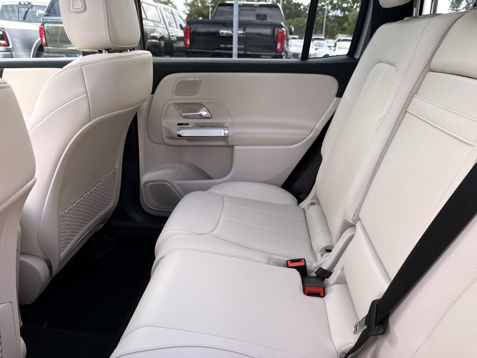 Certified 2025 Mercedes-Benz GLB 250 image 14