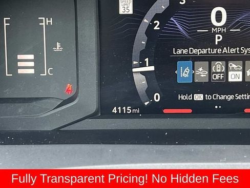 Used 2025 Toyota Tacoma SR AWD/4WD image 34