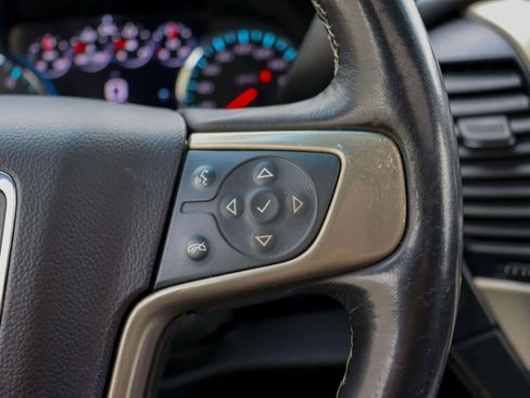 Used 2019 GMC Yukon XL Denali image 24