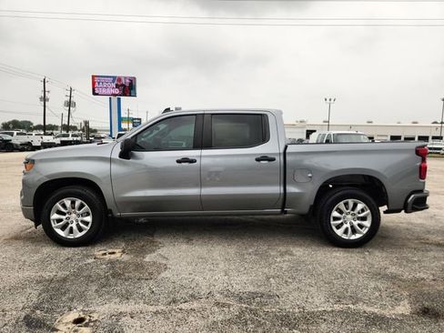 Used 2024 Chevrolet Silverado 1500 Custom w/ LPO, Dark Essentials Package RWD image 4