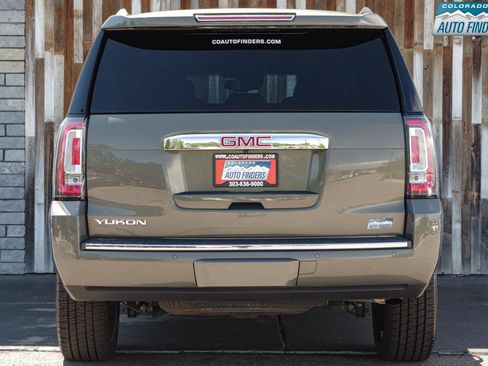 Used 2017 GMC Yukon Denali w/ Open Road Package AWD/4WD image 5