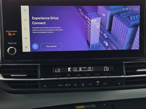 Certified 2026 Toyota Sienna XLE FWD image 14
